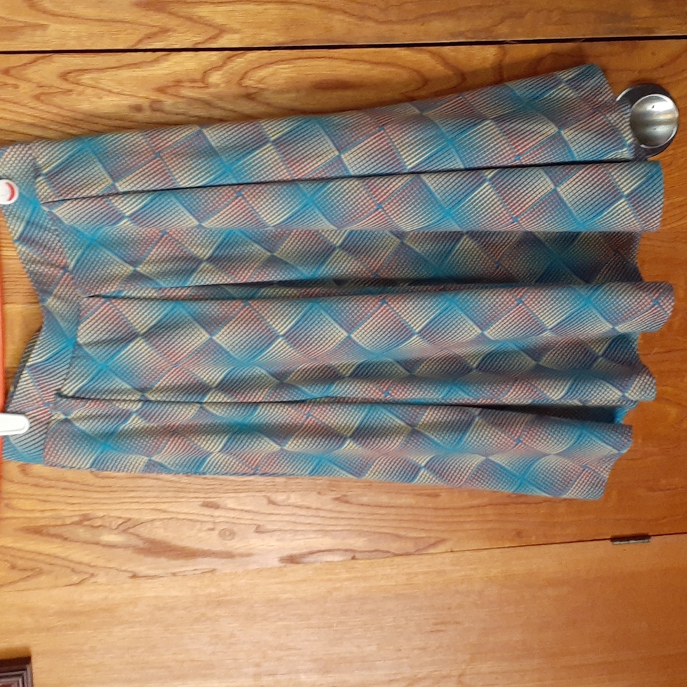 NWOT LULAROE skirt
